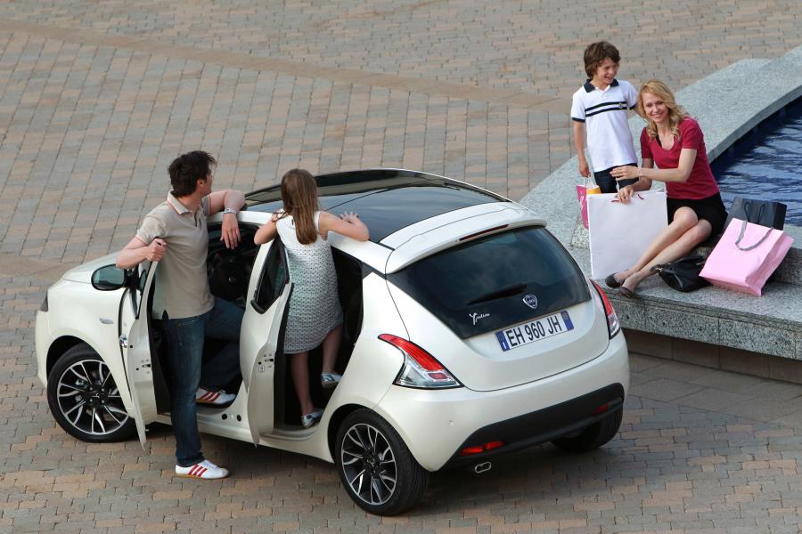  Lancia Ypsilon 2011 года  (фото 51 из 96)